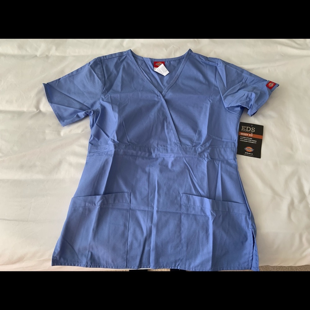 NWT dickies scrub